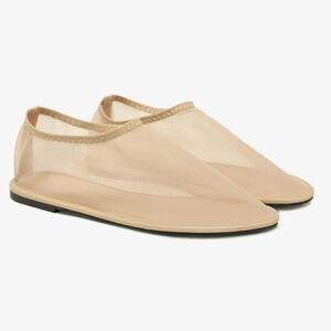NWOT Beige Mesh Slip-On Shoes TULLE Ballet Flats New 9